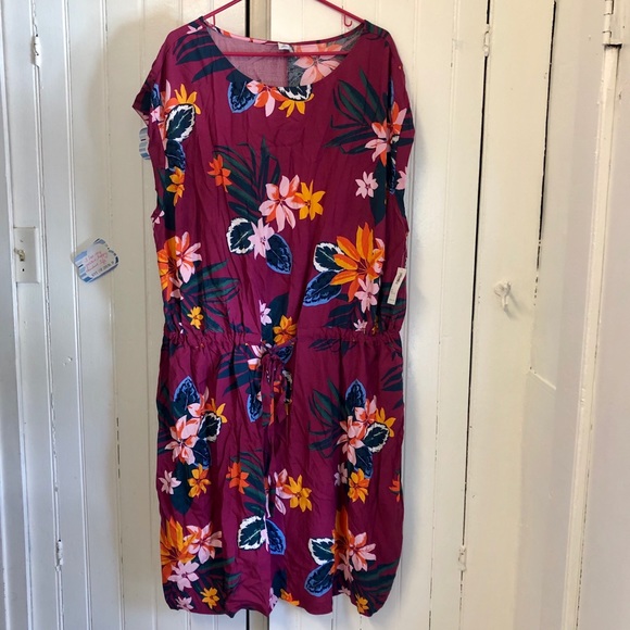 Old Navy Dresses & Skirts - Old Navy NWT Tropical Midi Dress